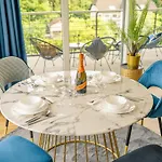 River Lux Loft - 5min To Hbf Apartamento